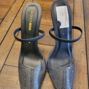 Fashion Nova rhinestone transparent pointed toe  Heel Shoes in Black Size 10